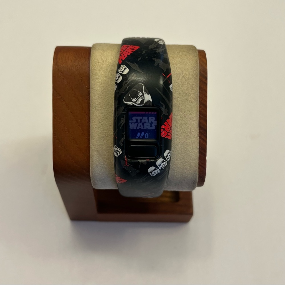 Garmin Vivofit‎ Jr.2 Star Wars Edition, kids smartwatch